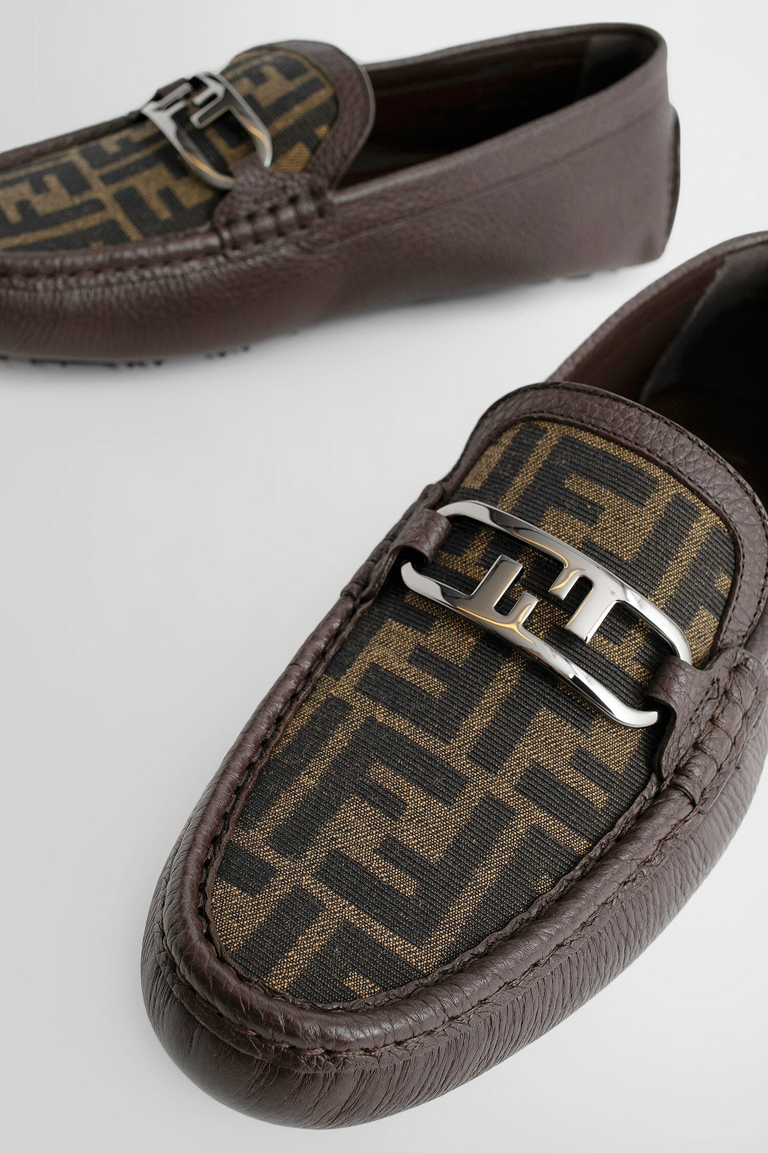 FENDI MAN BROWN LOAFERS & FLATS