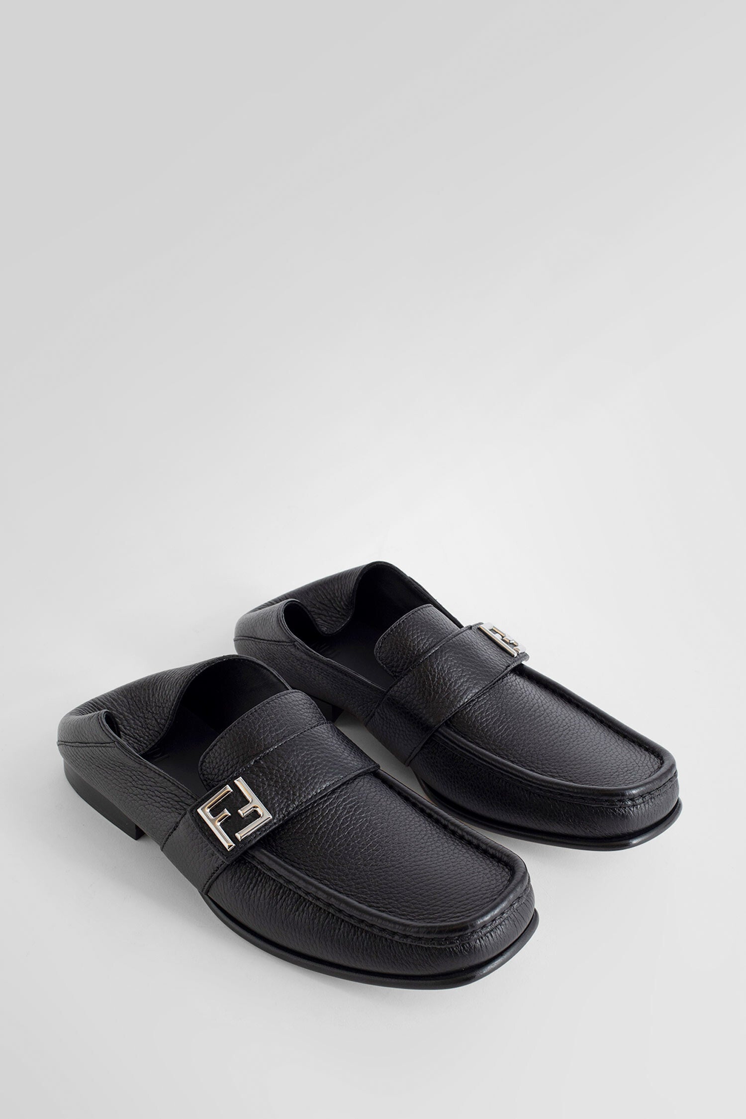 FENDI MAN BLACK LOAFERS