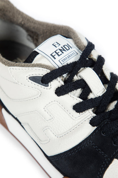 Match Sneakers
