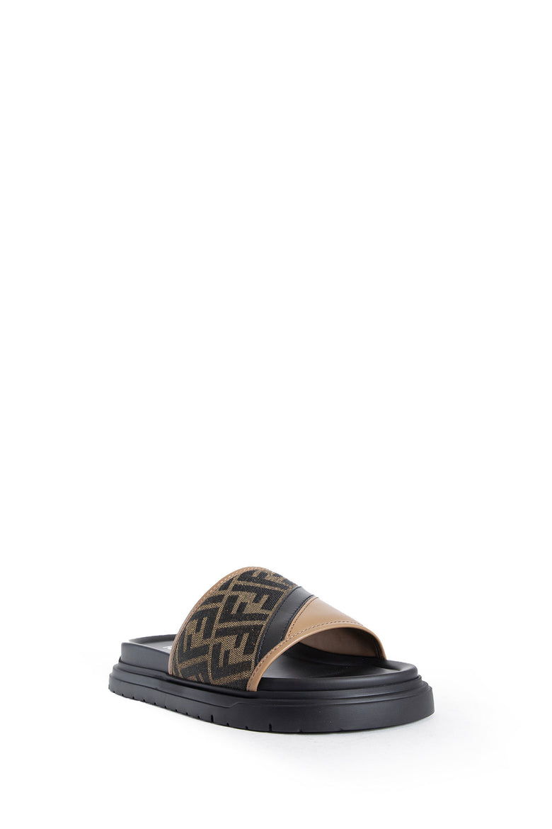 FENDI MAN BROWN SANDALS & SLIDES