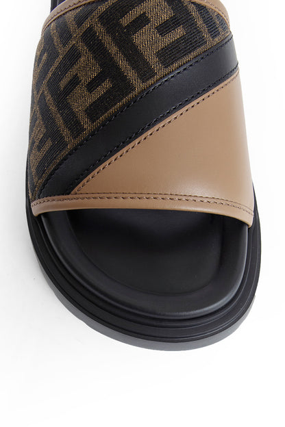 FENDI MAN BROWN SANDALS & SLIDES