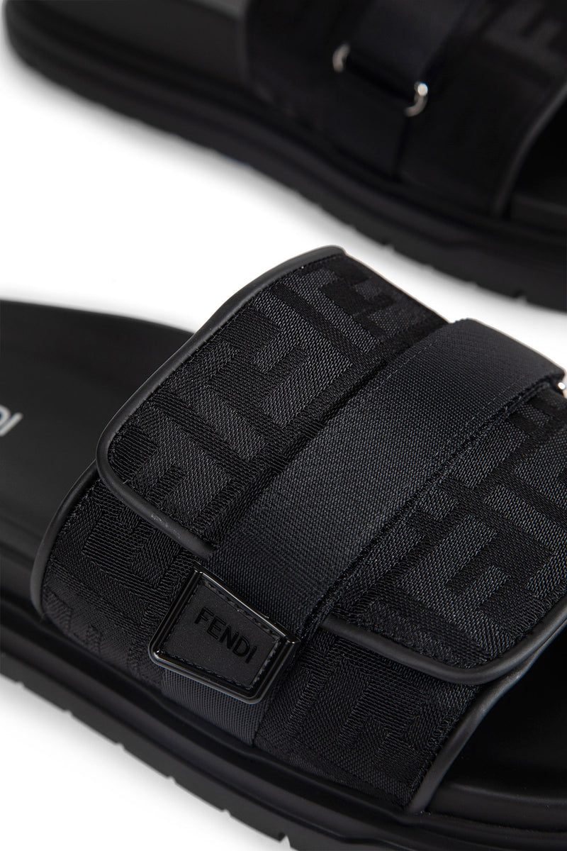 FF Jacquard Chunky Slides