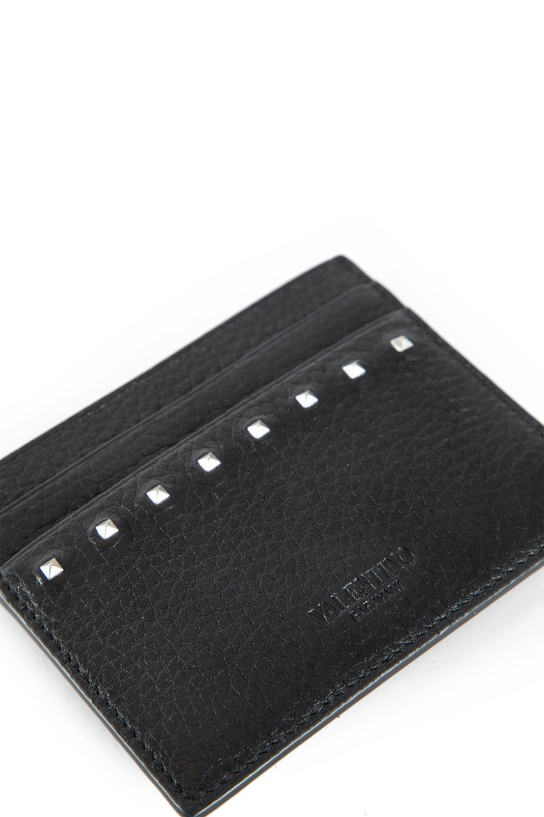Rockstud Grainy Calfskin Card Holder