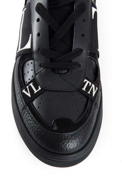 VL7N Sneakers