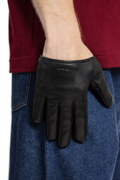 GUCCI MAN BLACK GLOVES