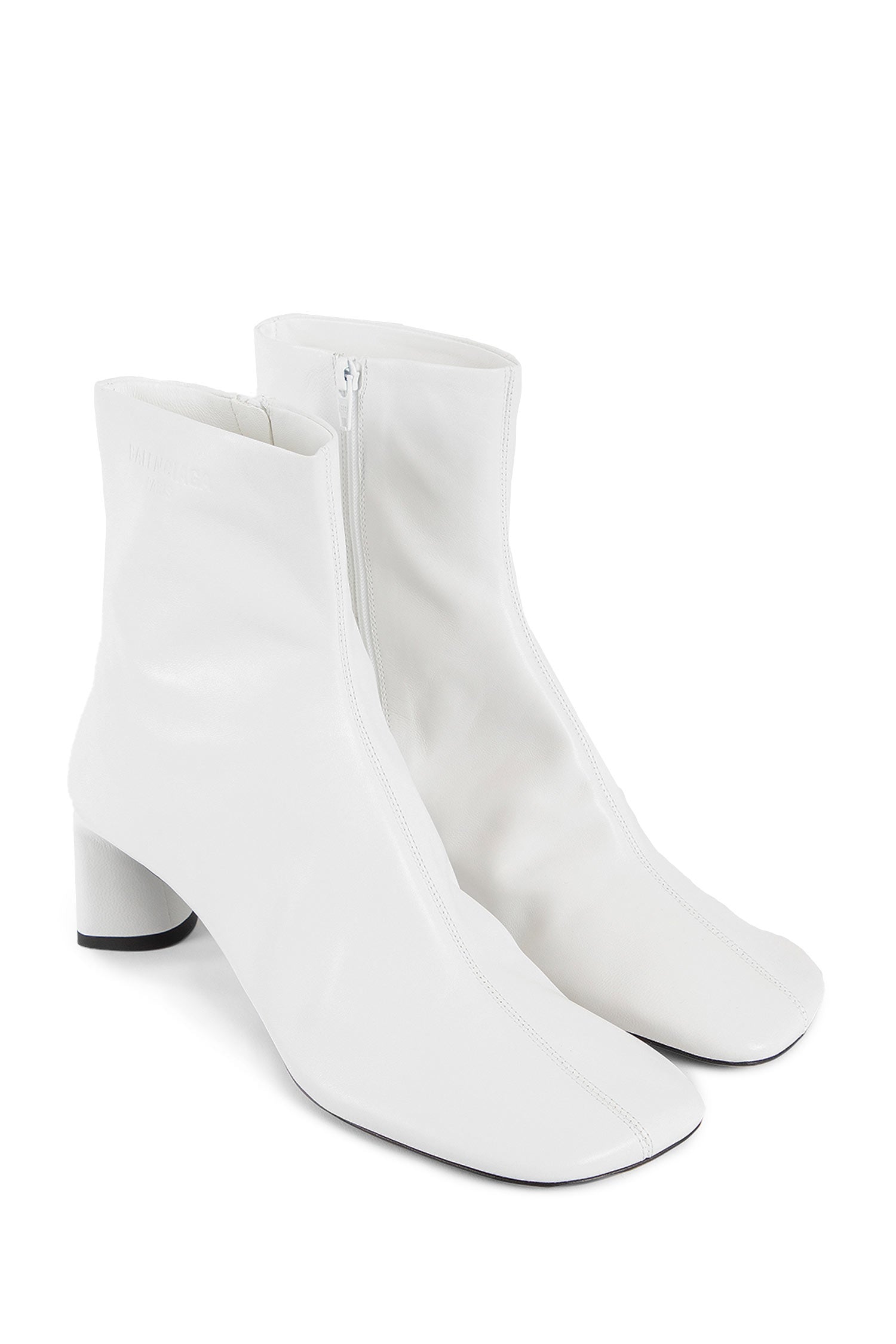 BALENCIAGA WOMAN OFF-WHITE BOOTS