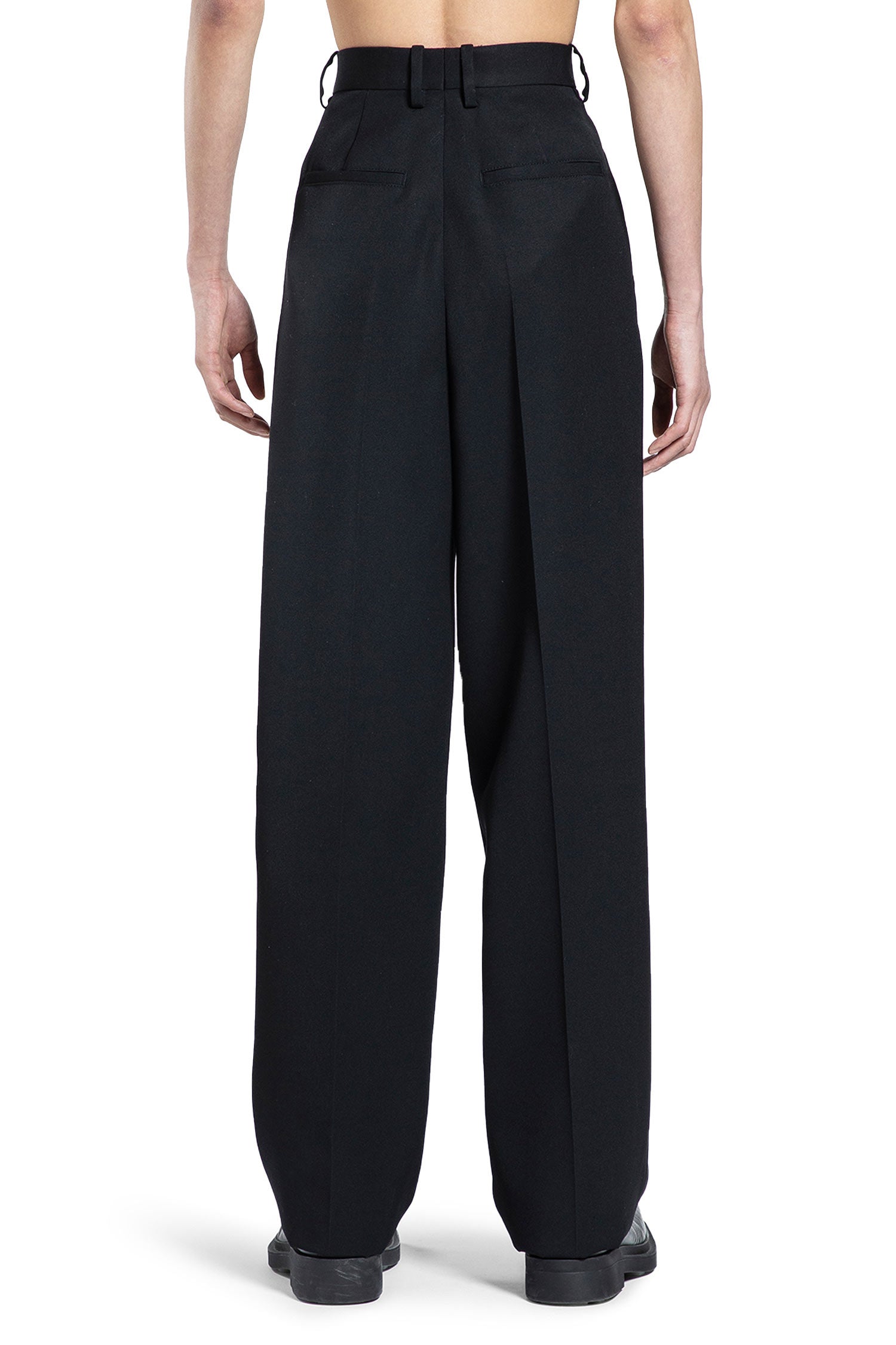 Tailored pleated trousers