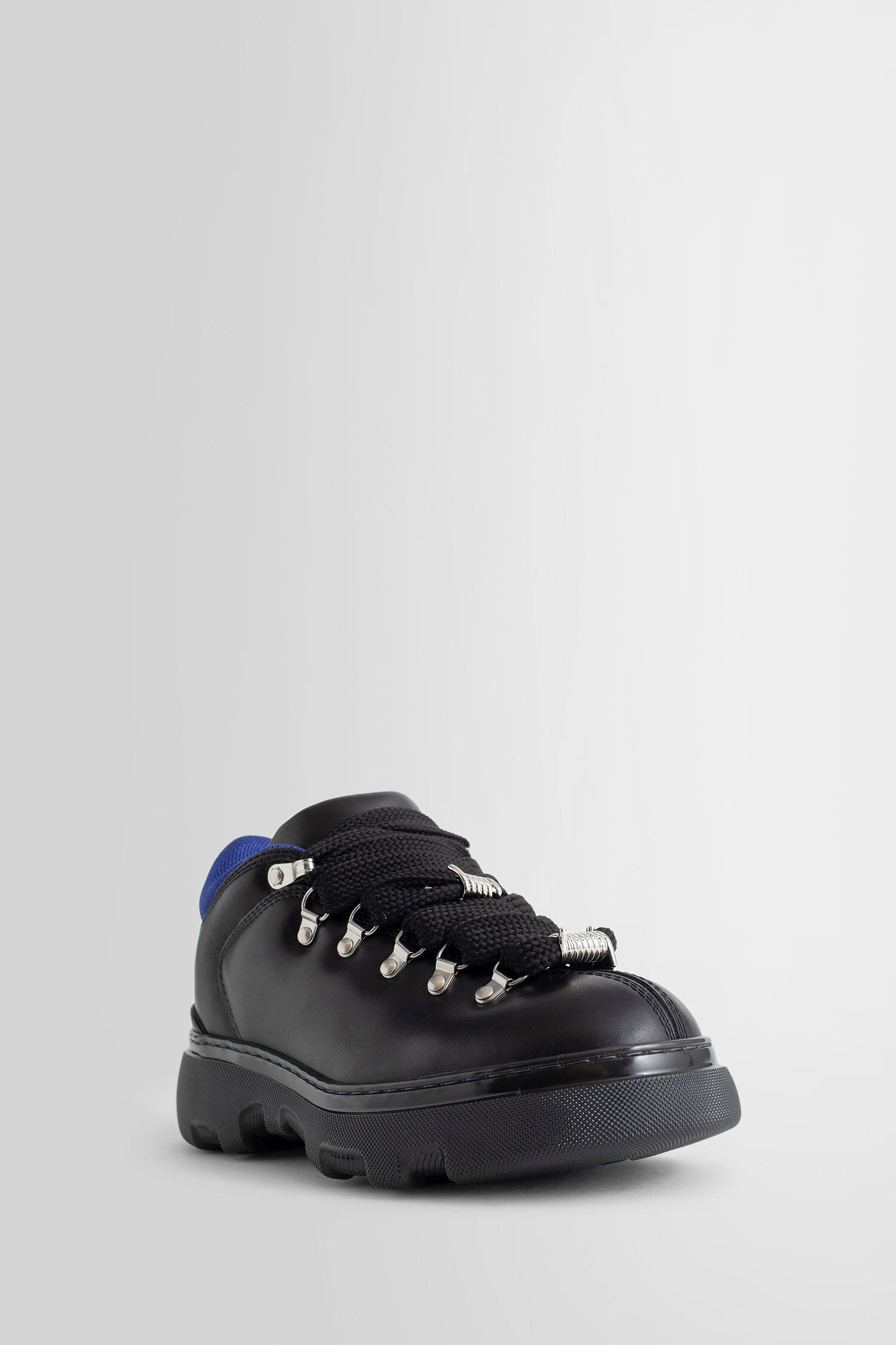 BURBERRY MAN BLACK SNEAKERS