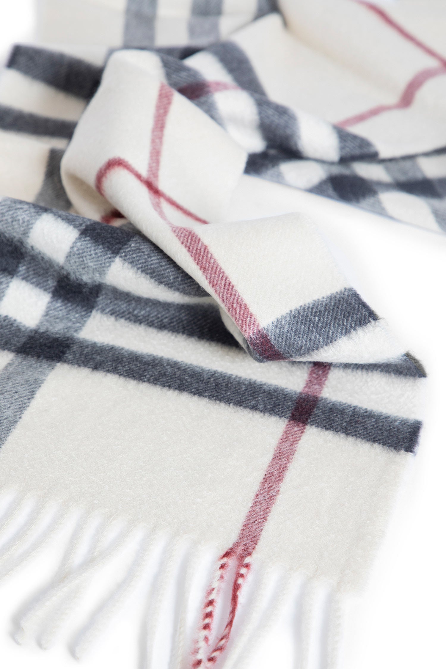 BURBERRY UNISEX OFF-WHITE SCARVES