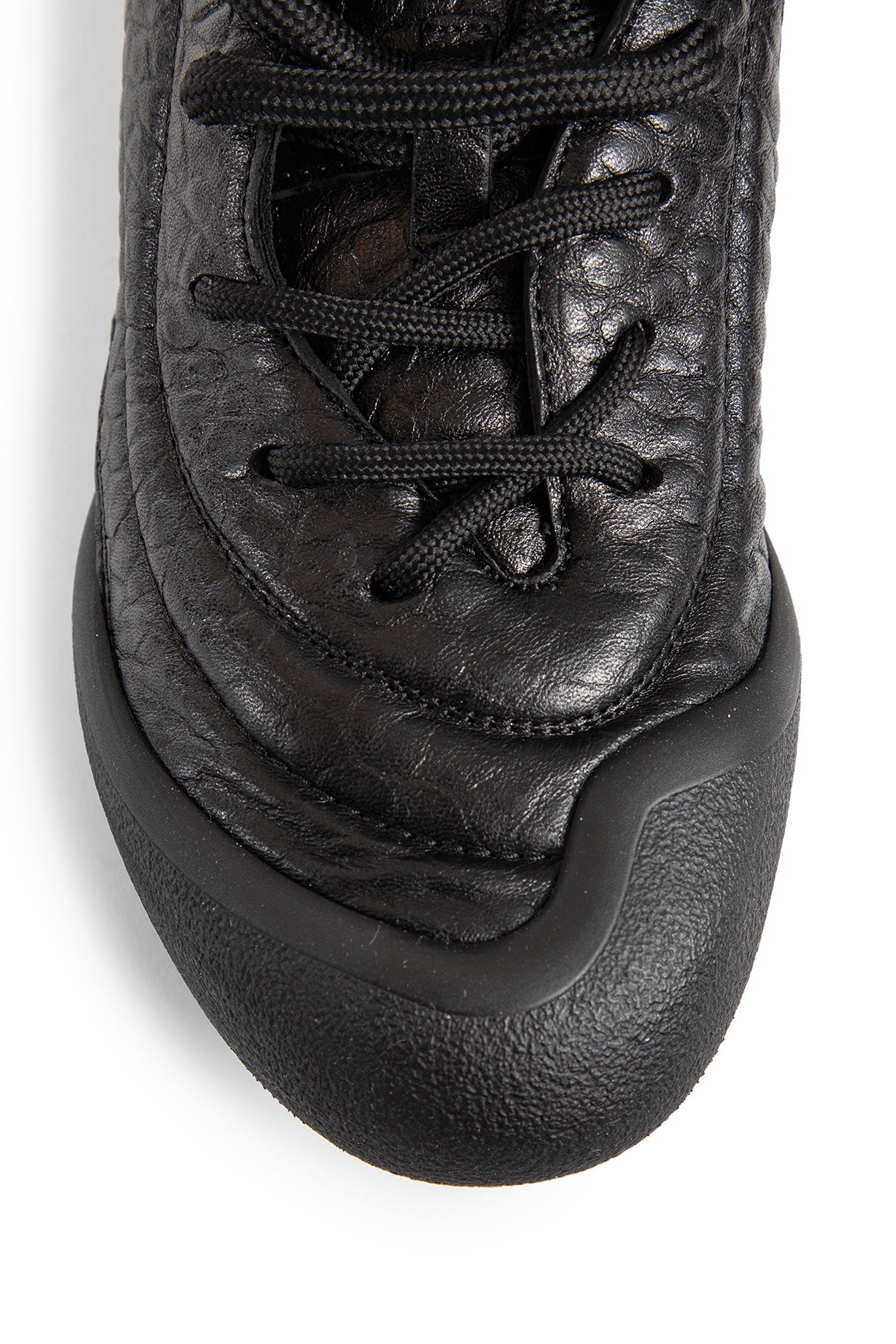 ALEXANDER MCQUEEN MAN BLACK SNEAKERS