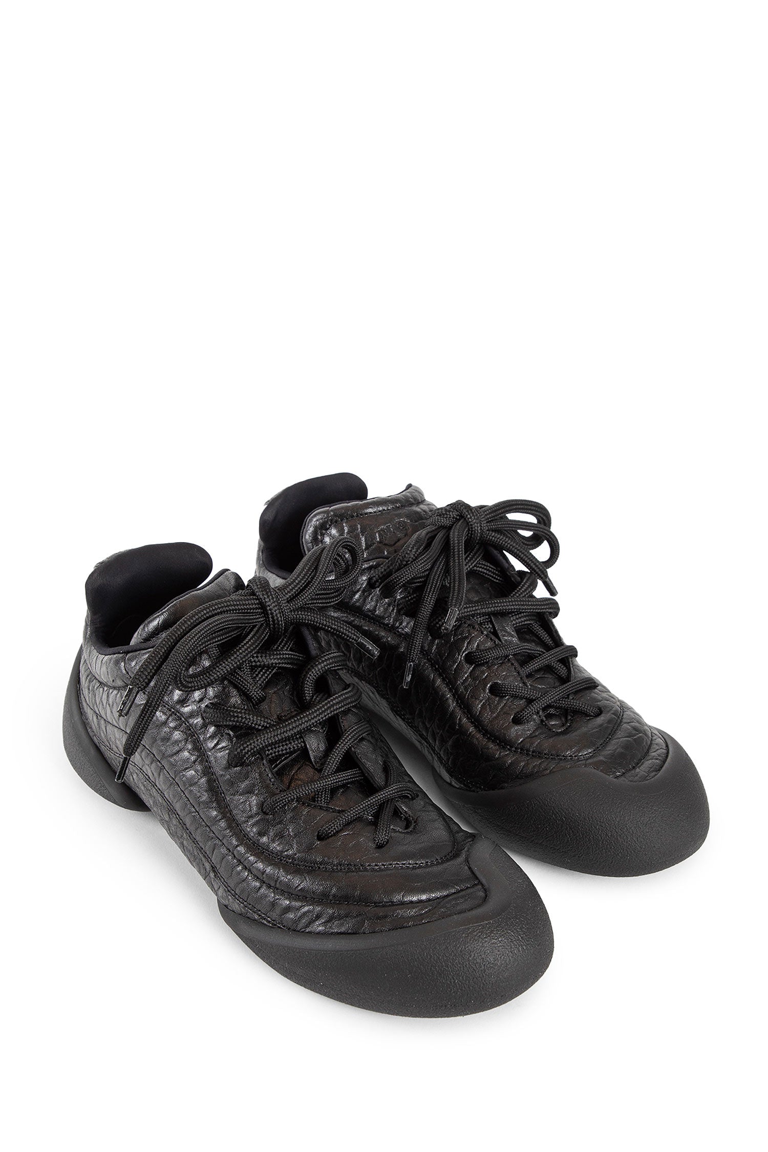 ALEXANDER MCQUEEN MAN BLACK SNEAKERS