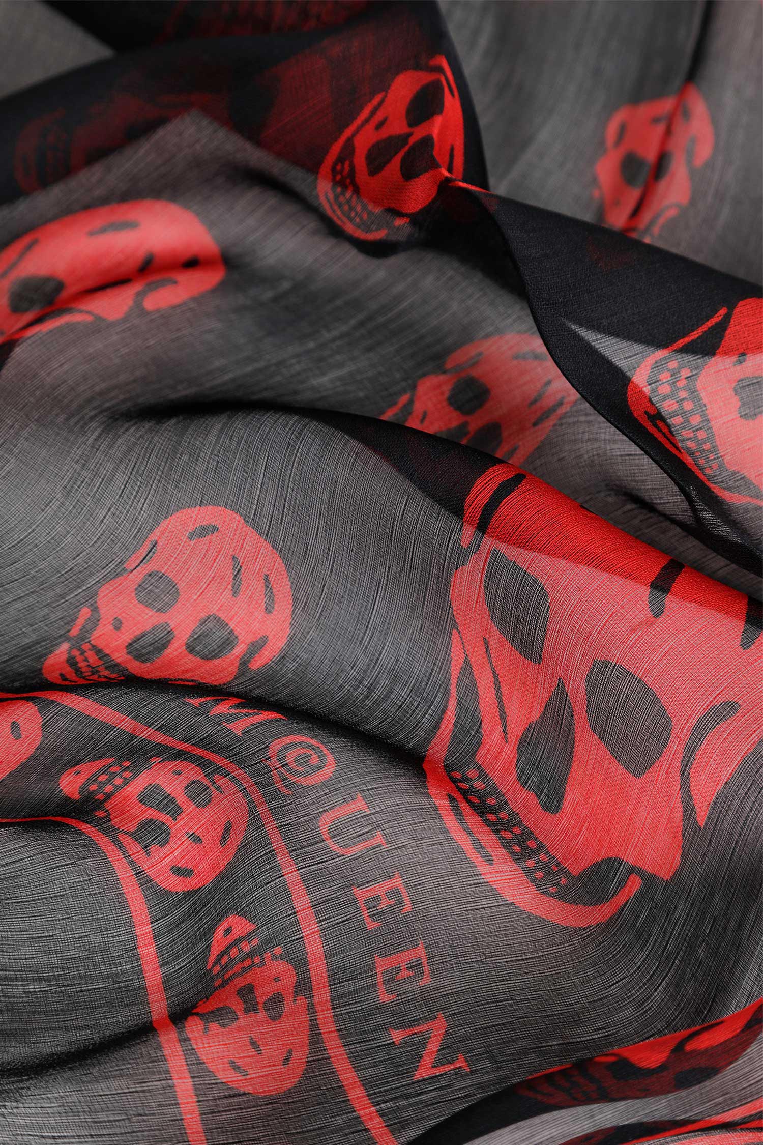 MCQUEEN Classic Skull Scarf woman