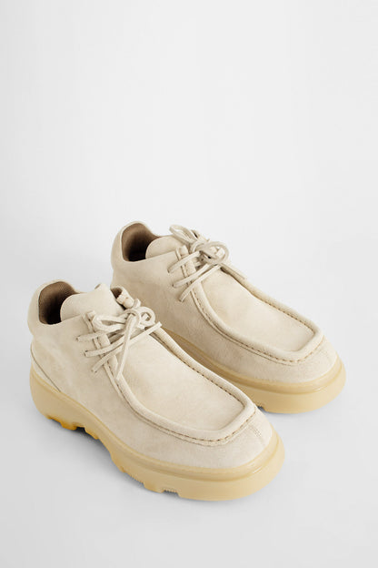 BURBERRY MAN BEIGE LACE-UPS