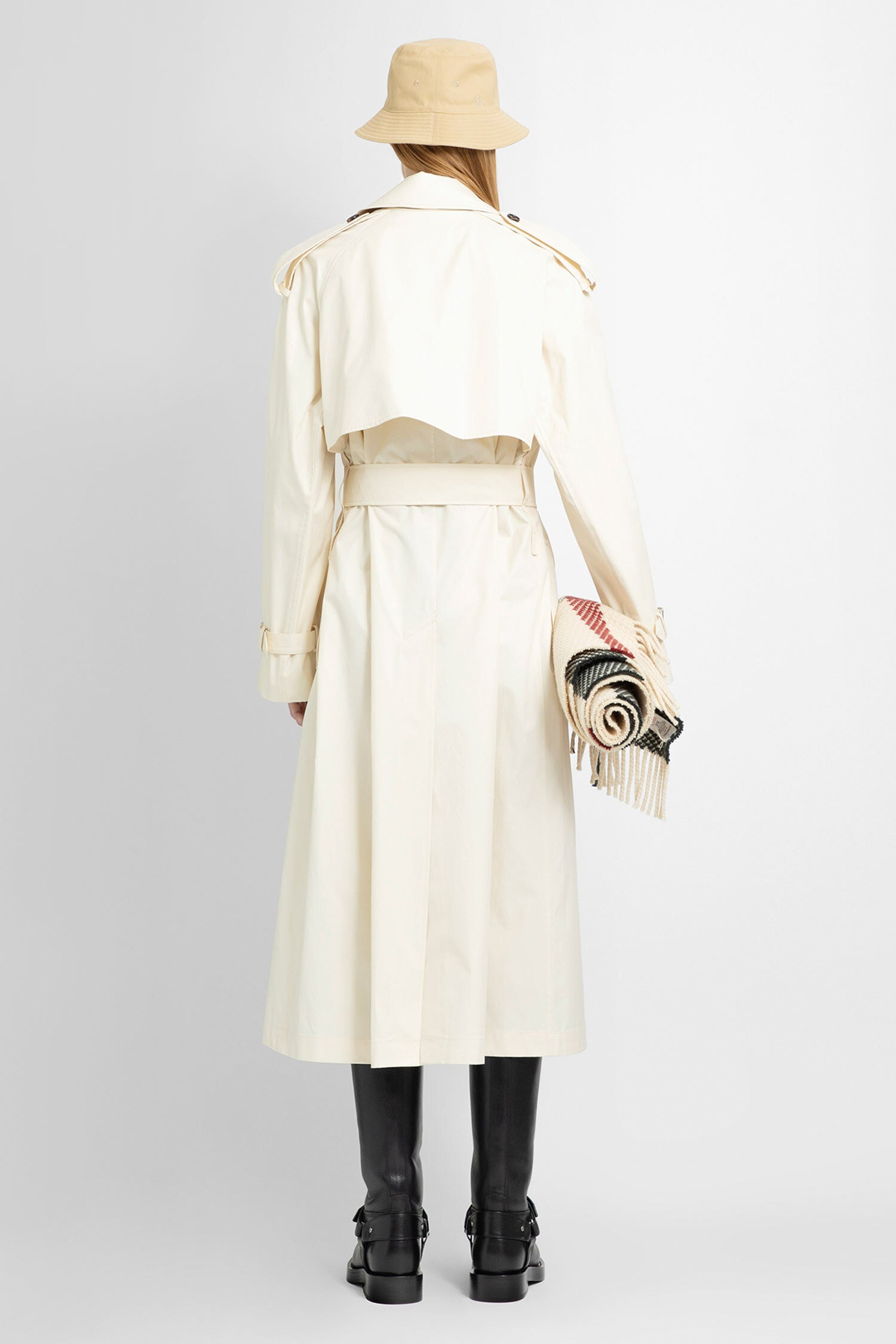 BURBERRY WOMAN OFF-WHITE COATS