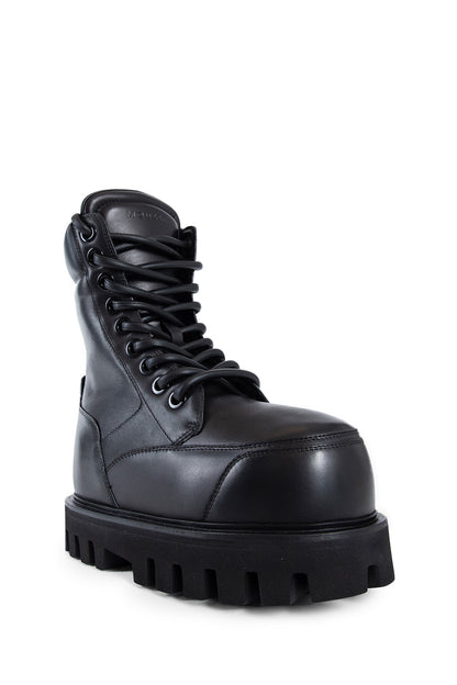 ALEXANDER MCQUEEN WOMAN BLACK BOOTS