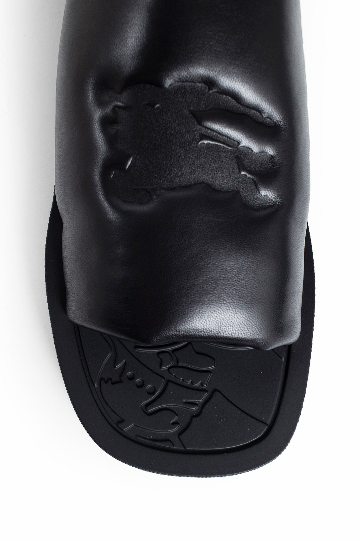 BURBERRY MAN BLACK SANDALS & SLIDES