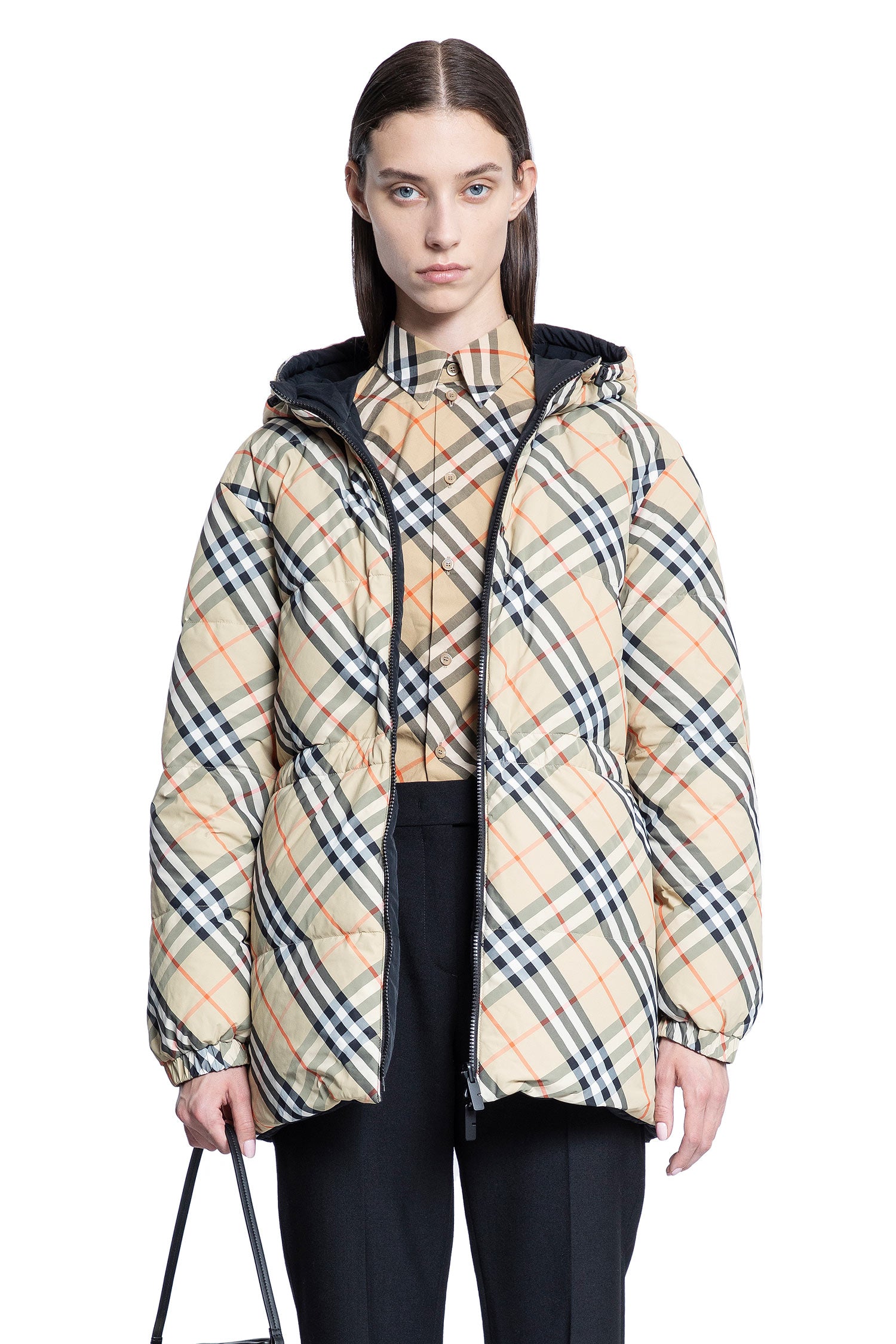 BURBERRY WOMAN BEIGE JACKETS