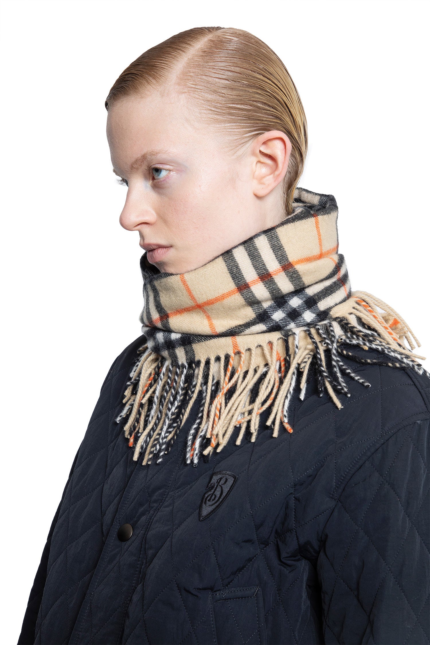 BURBERRY UNISEX BEIGE SCARVES