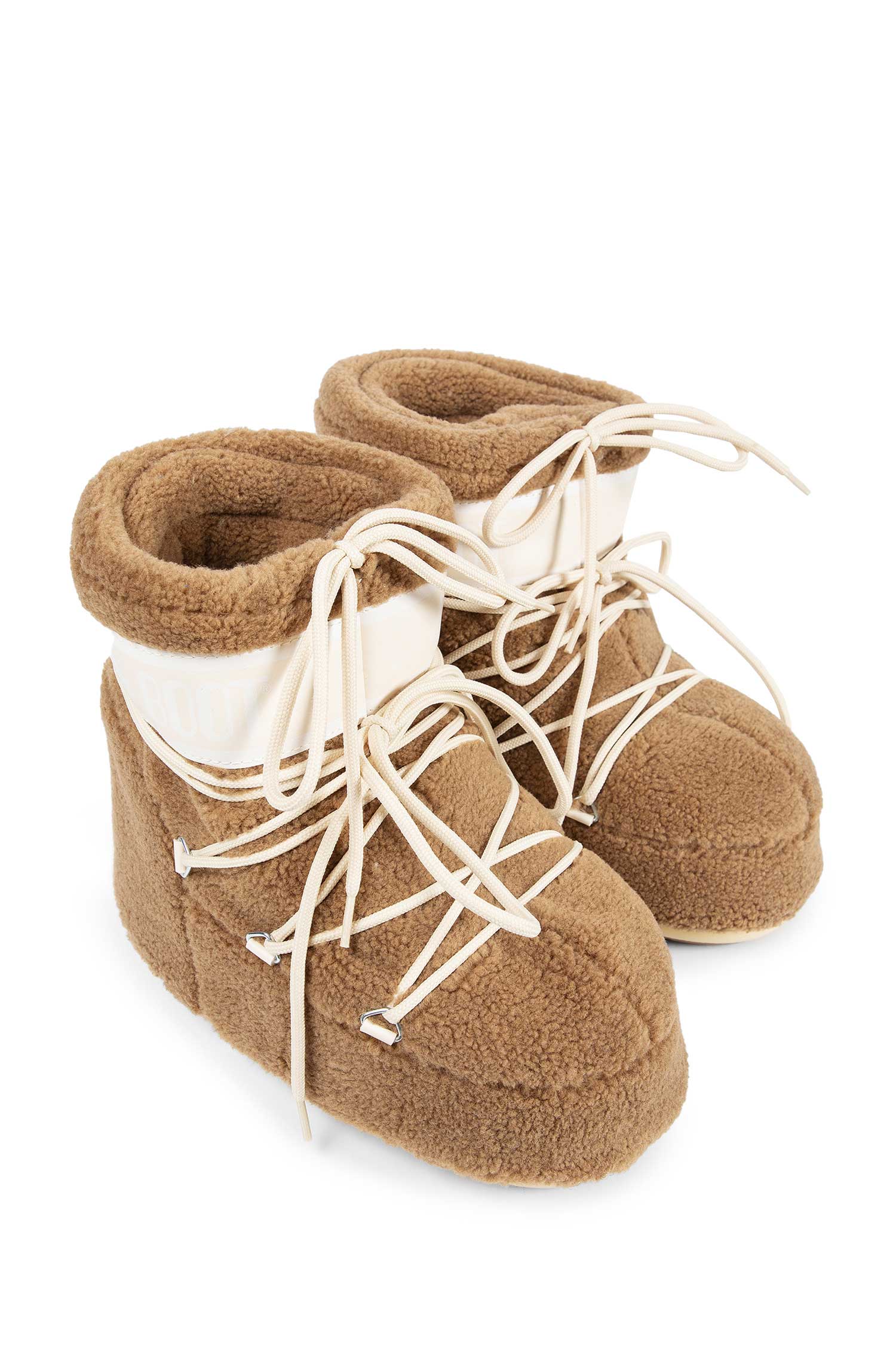 Icon Low Fleece Boots