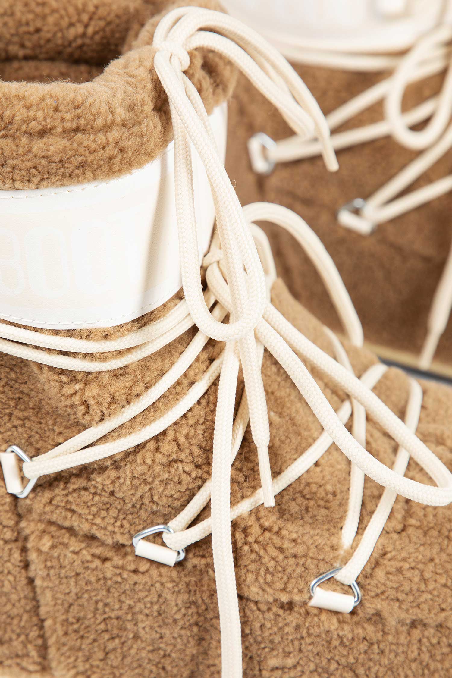 Icon Low Fleece Boots