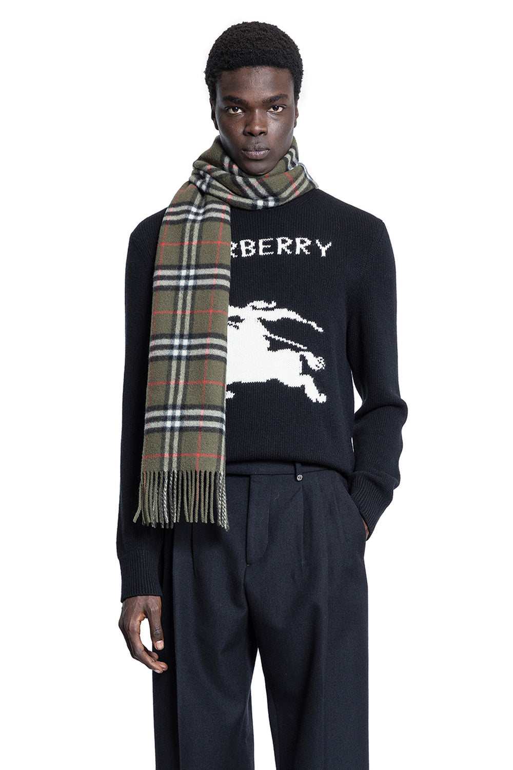 BURBERRY MAN BLACK&WHITE KNITWEAR