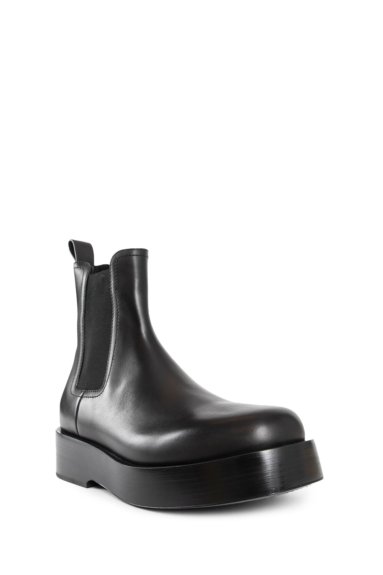 BOTTEGA VENETA MAN BLACK BOOTS