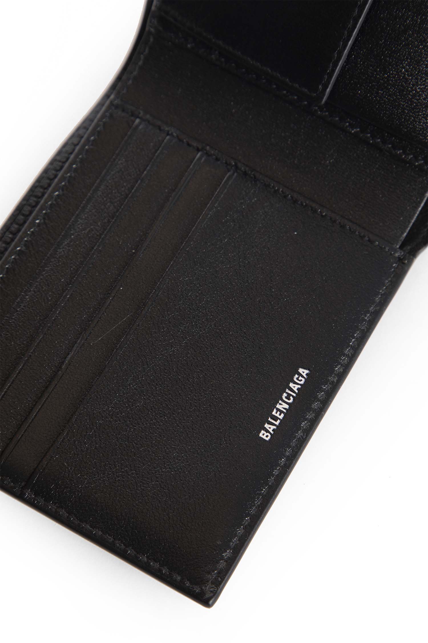 Credit Square Folded Coin Wallet i