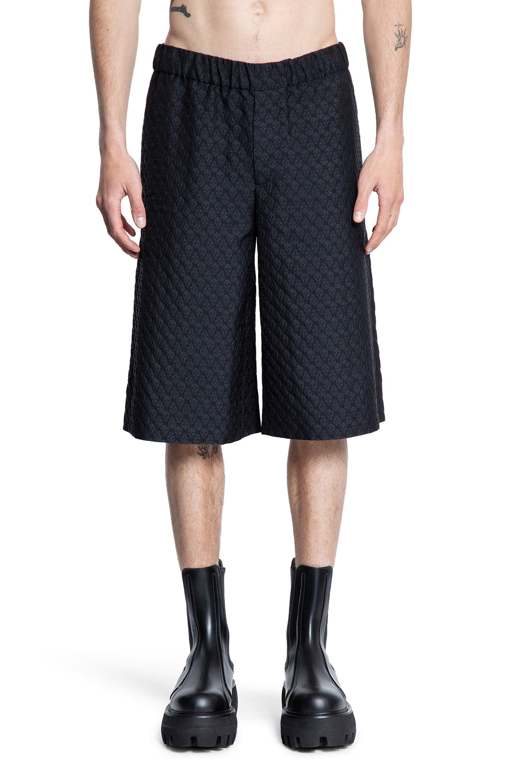 ALEXANDER MCQUEEN MAN BLACK SHORTS & SKIRTS