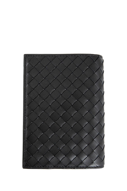 BOTTEGA VENETA MAN BLACK CLUTCHES & POUCHES