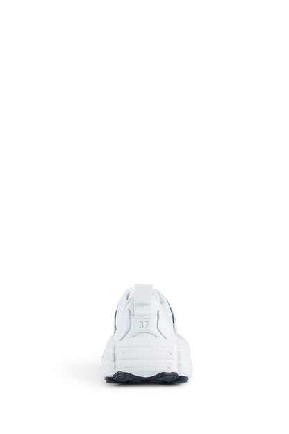 Monday Sneakers