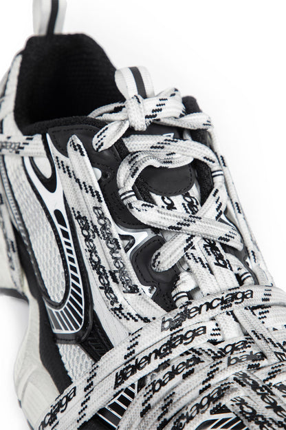 3XL Extreme Laces Logo Sneakers