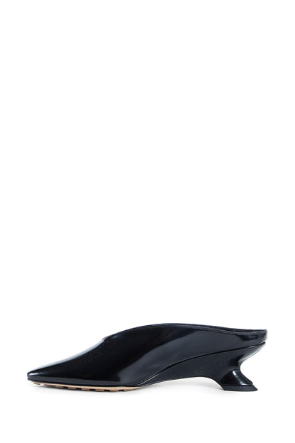 BOTTEGA VENETA WOMAN BLACK MULES