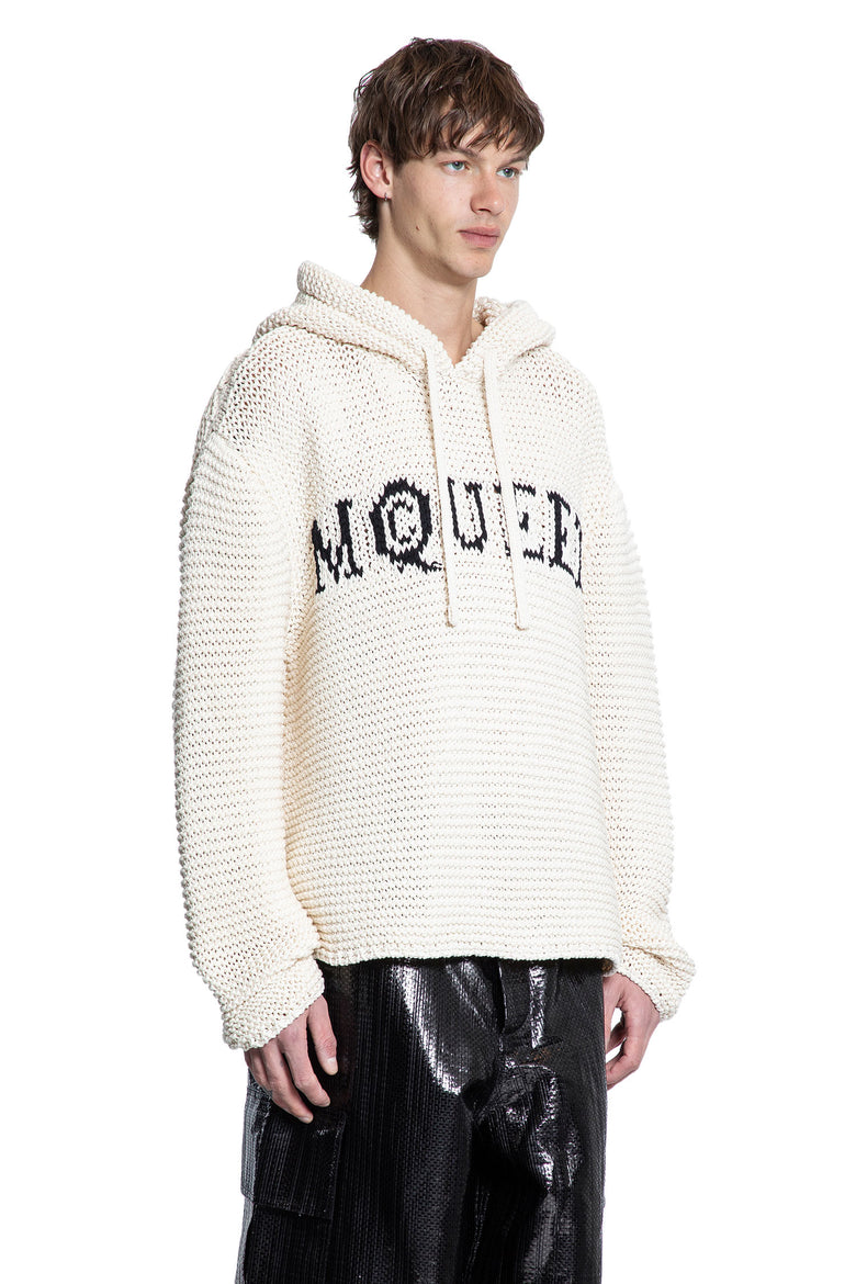 ALEXANDER MCQUEEN MAN OFF-WHITE KNITWEAR