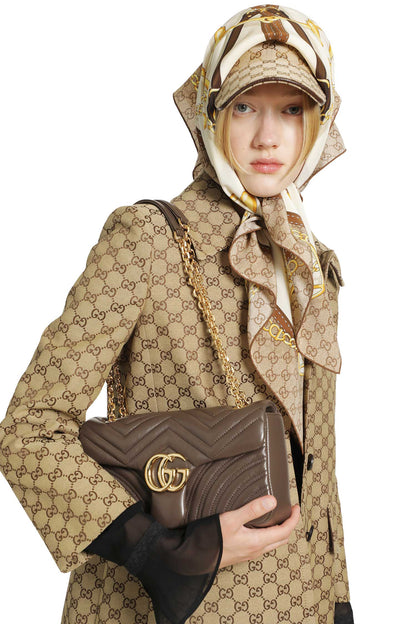 GG Marmont Medium Shoulder Bag