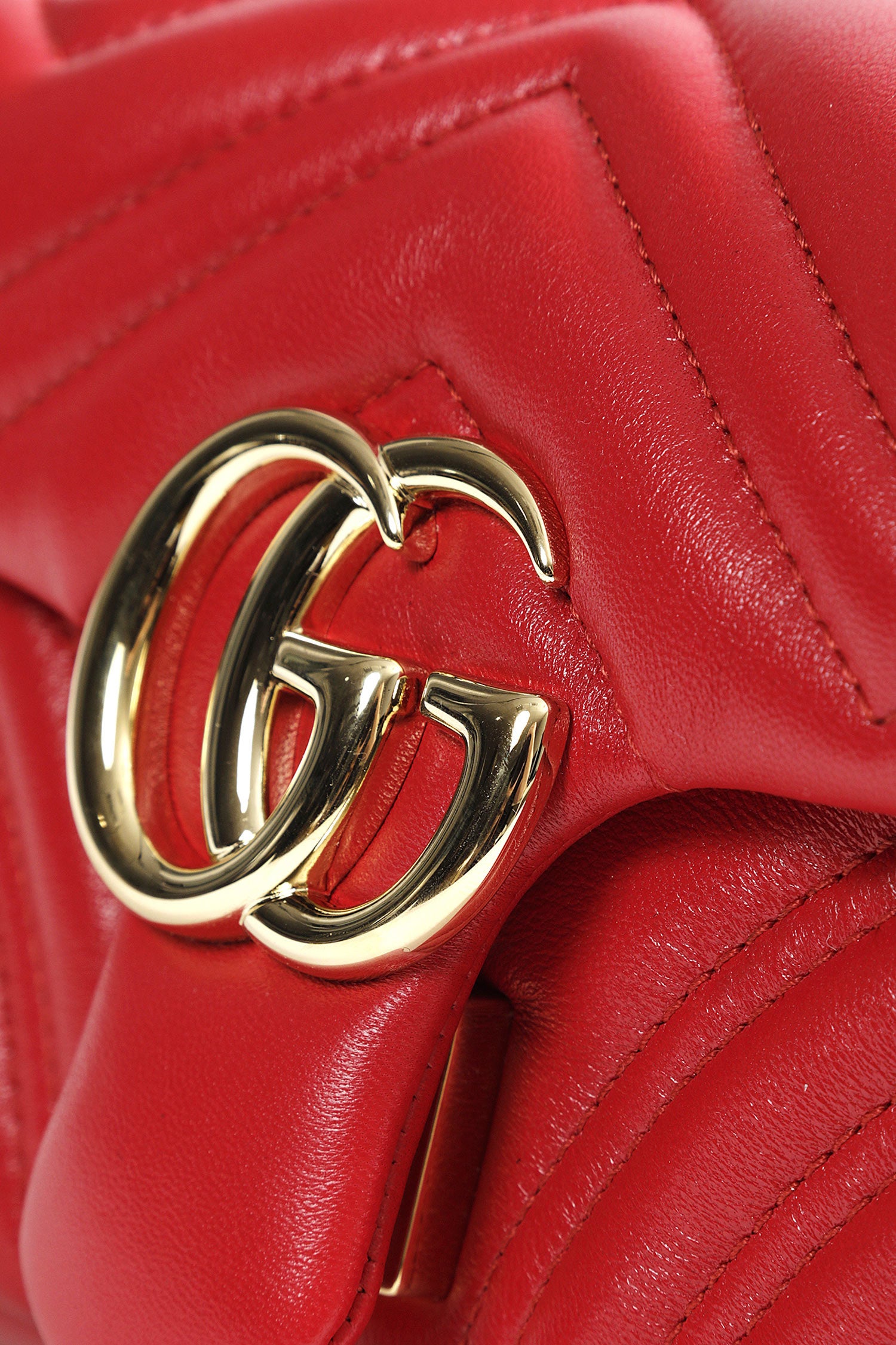 GG Marmont Shoulder Bag