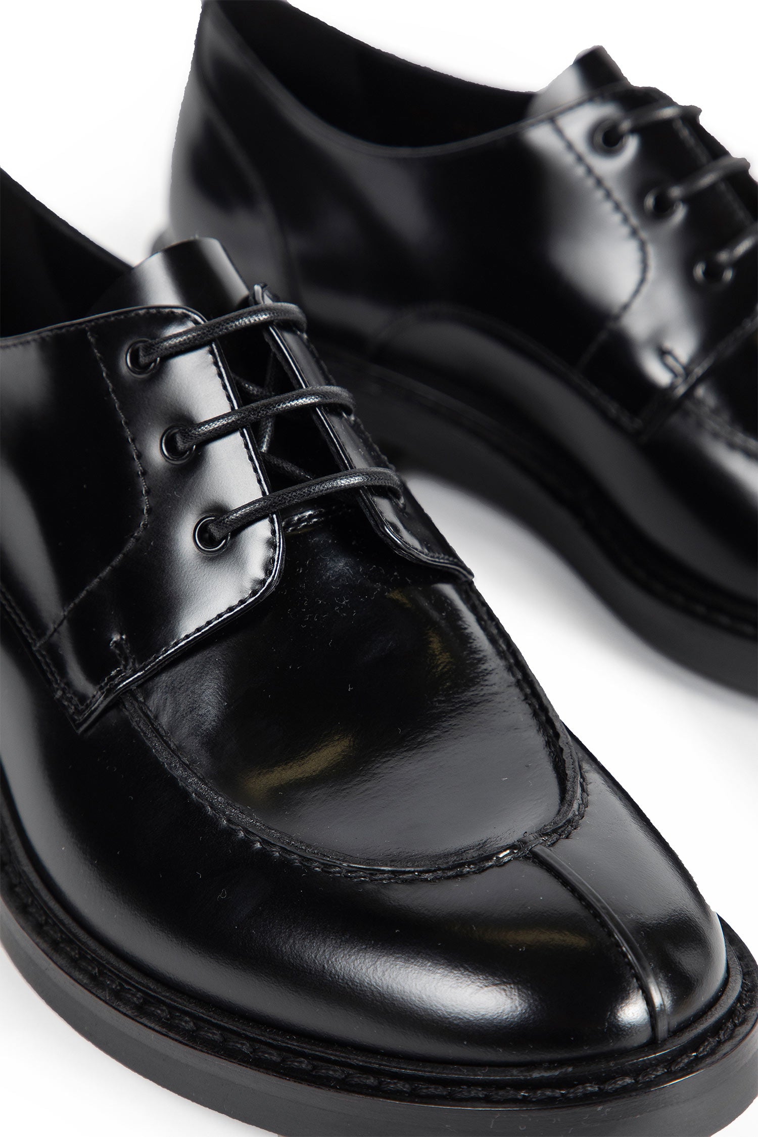 Lino Derbies in Leather