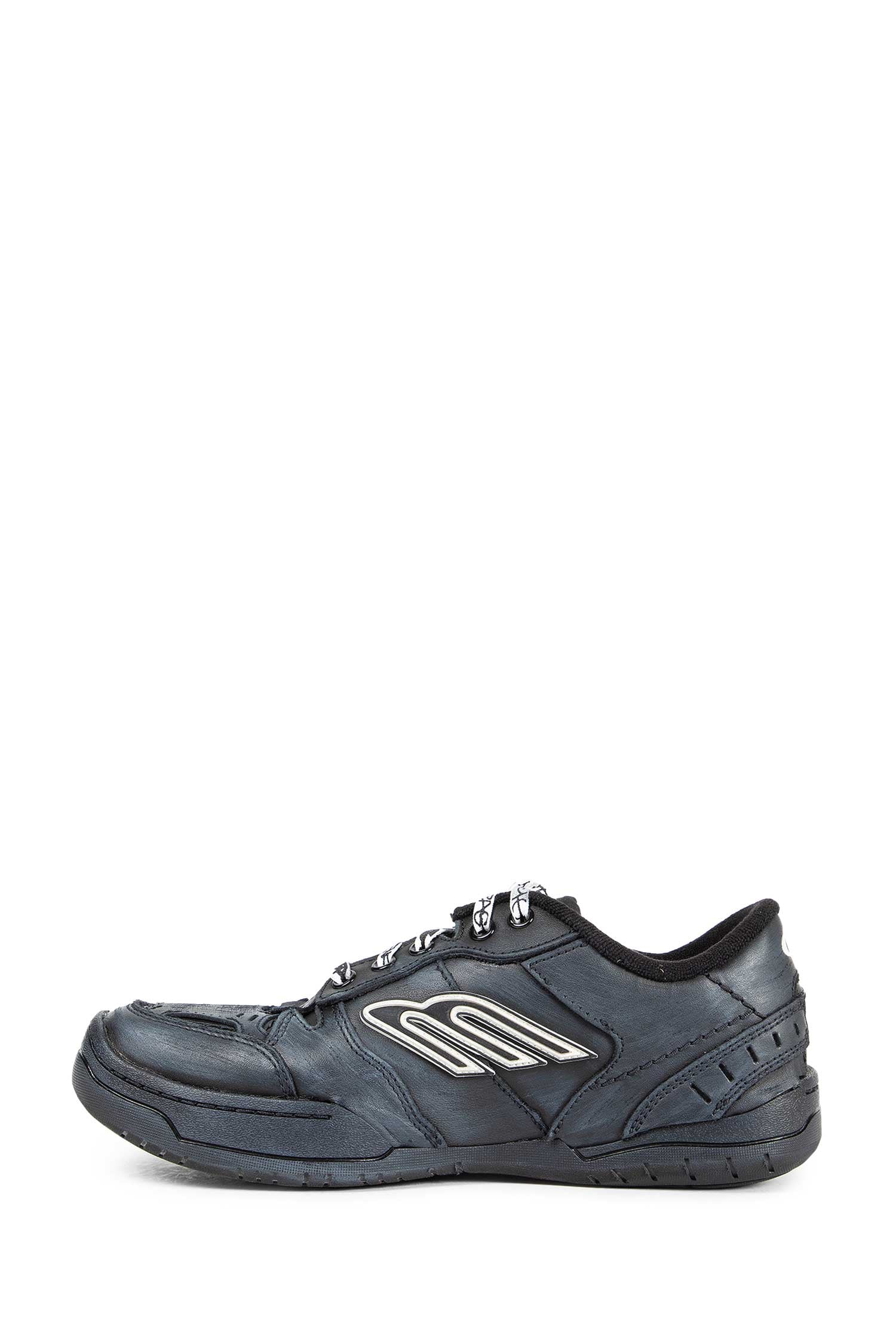 Hampton Sneakers