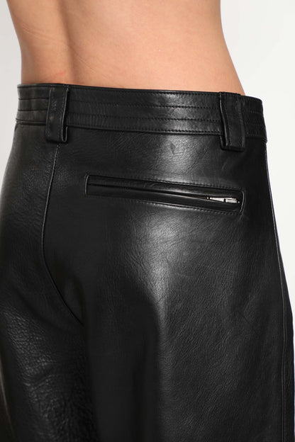 Belted Pants in Grained Leather
