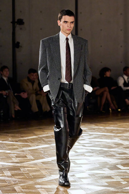 Belted Pants in Grained Leather