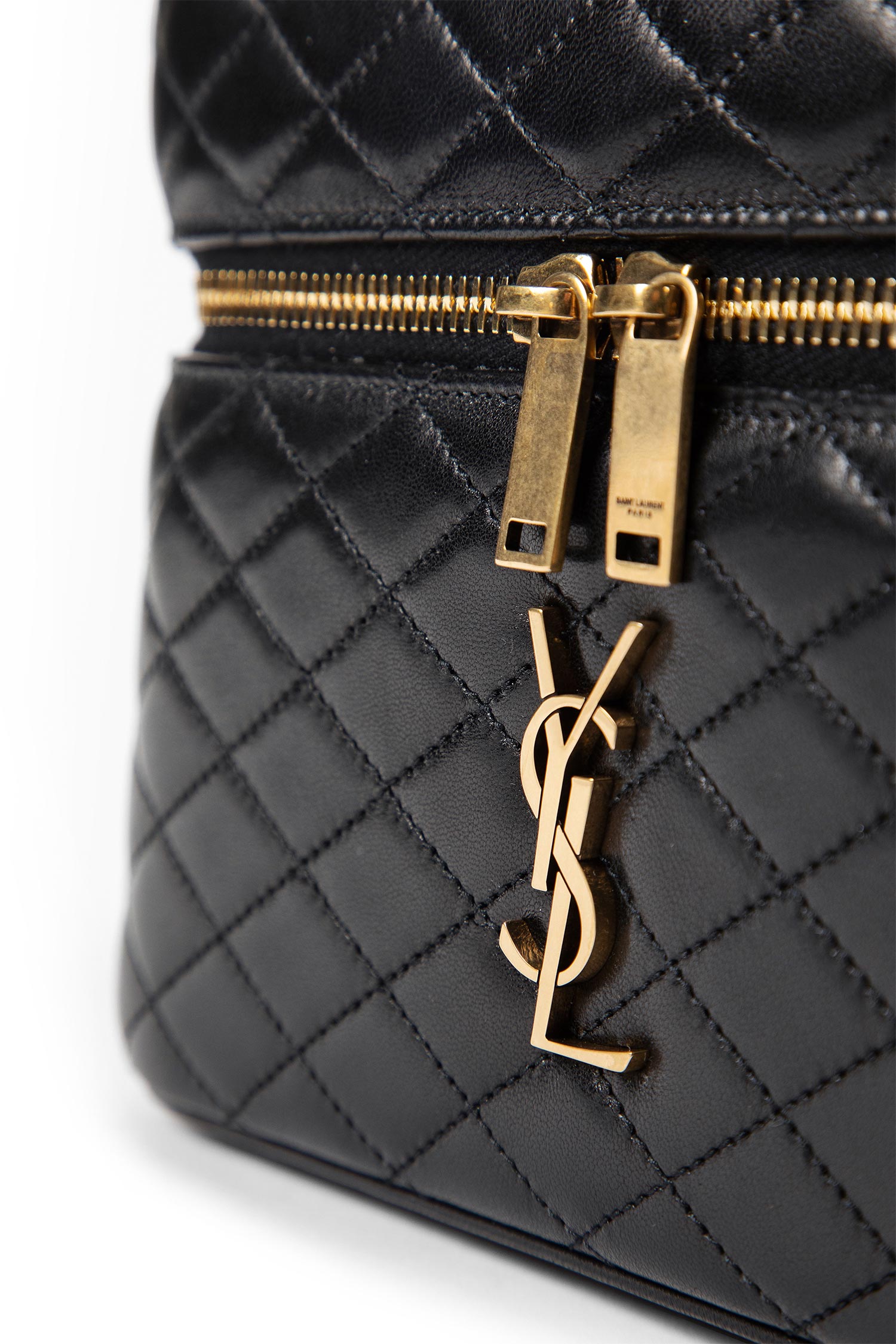 SAINT LAURENT WOMAN BLACK TOP HANDLE BAGS