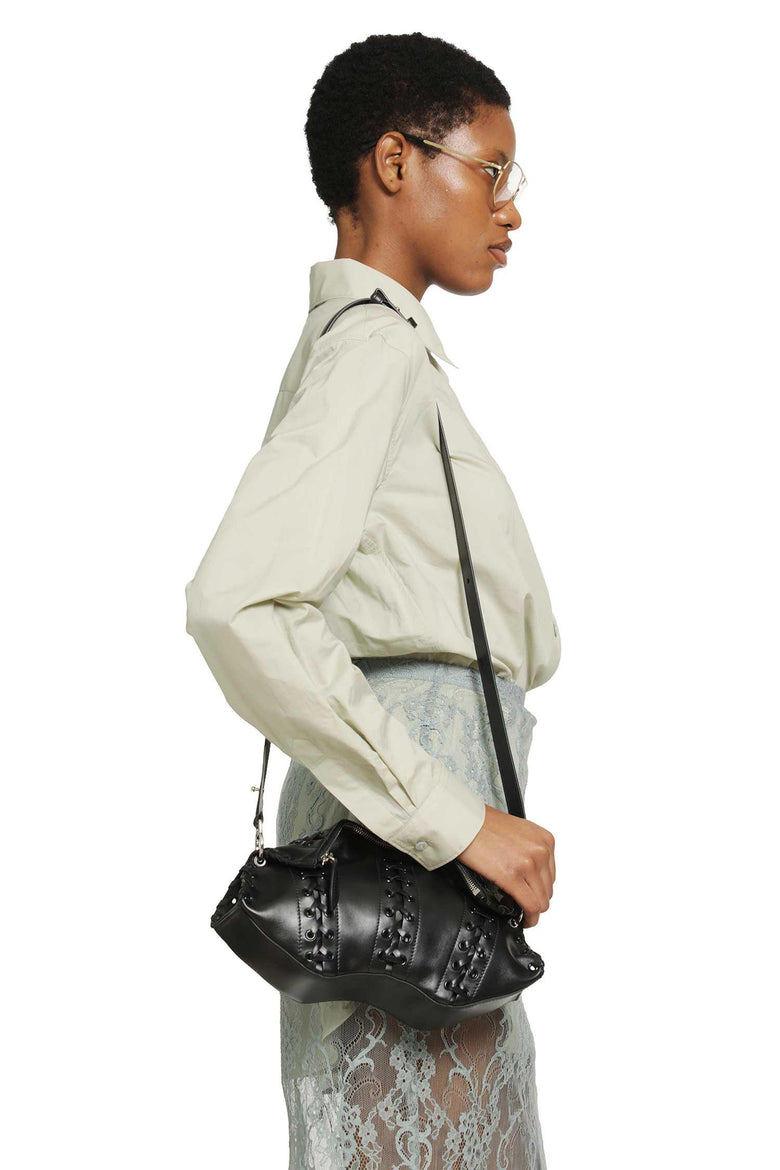 
              MCQUEEN Manta Clutch woman
            