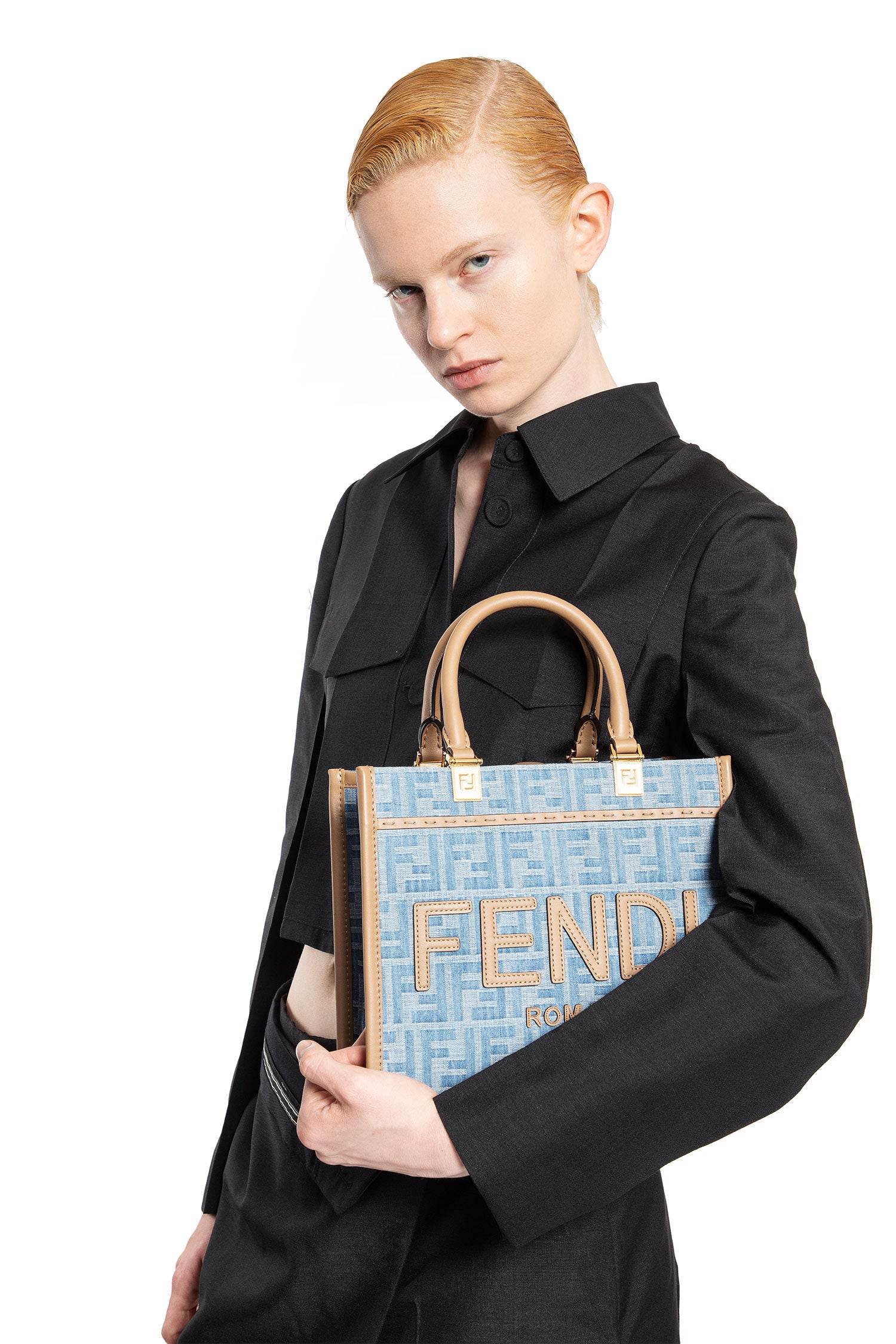 FENDI WOMAN BLUE TOP HANDLE BAGS