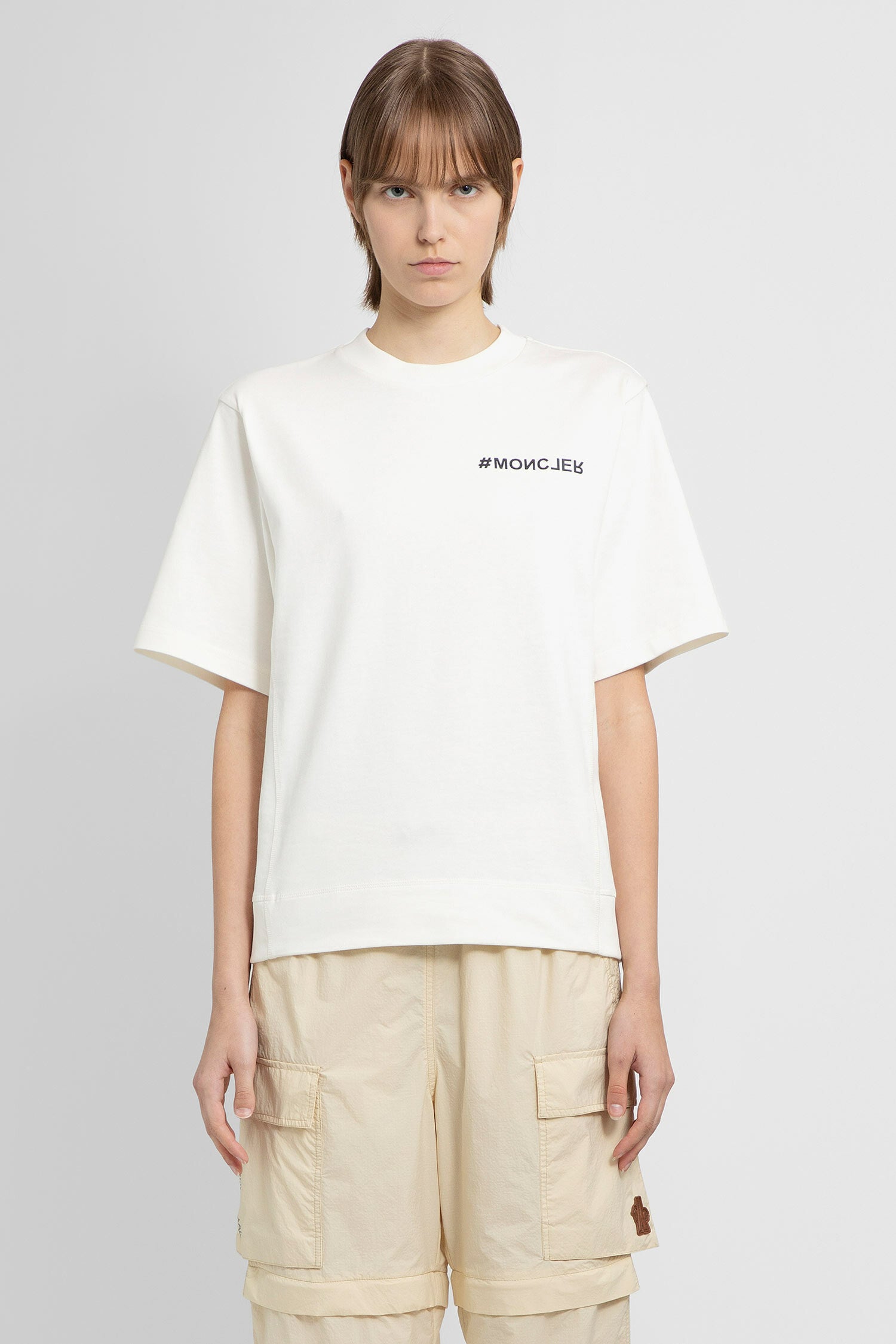 MONCLER GRENOBLE WOMAN WHITE T-SHIRTS