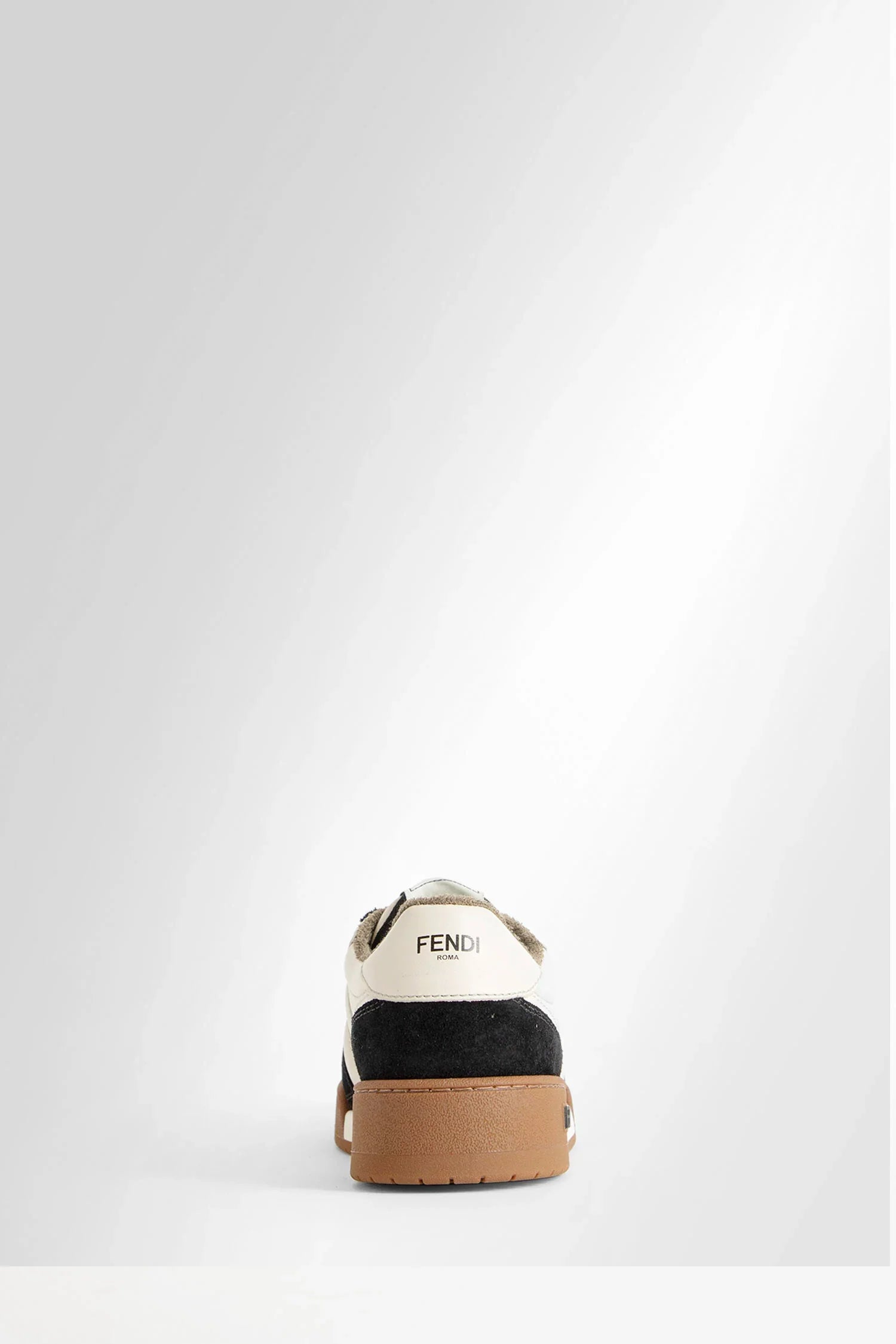 FENDI WOMAN BLACK&WHITE SNEAKERS - Antonioli.eu