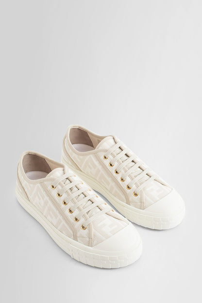 FENDI WOMAN OFF-WHITE SNEAKERS