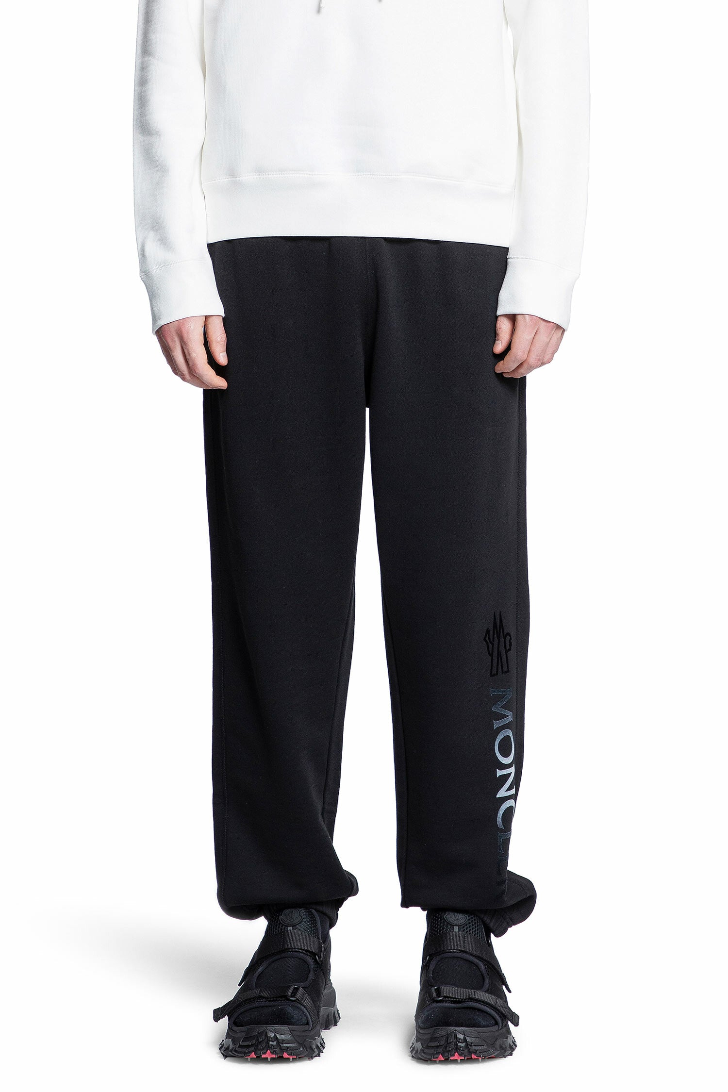 MONCLER MAN BLACK TROUSERS