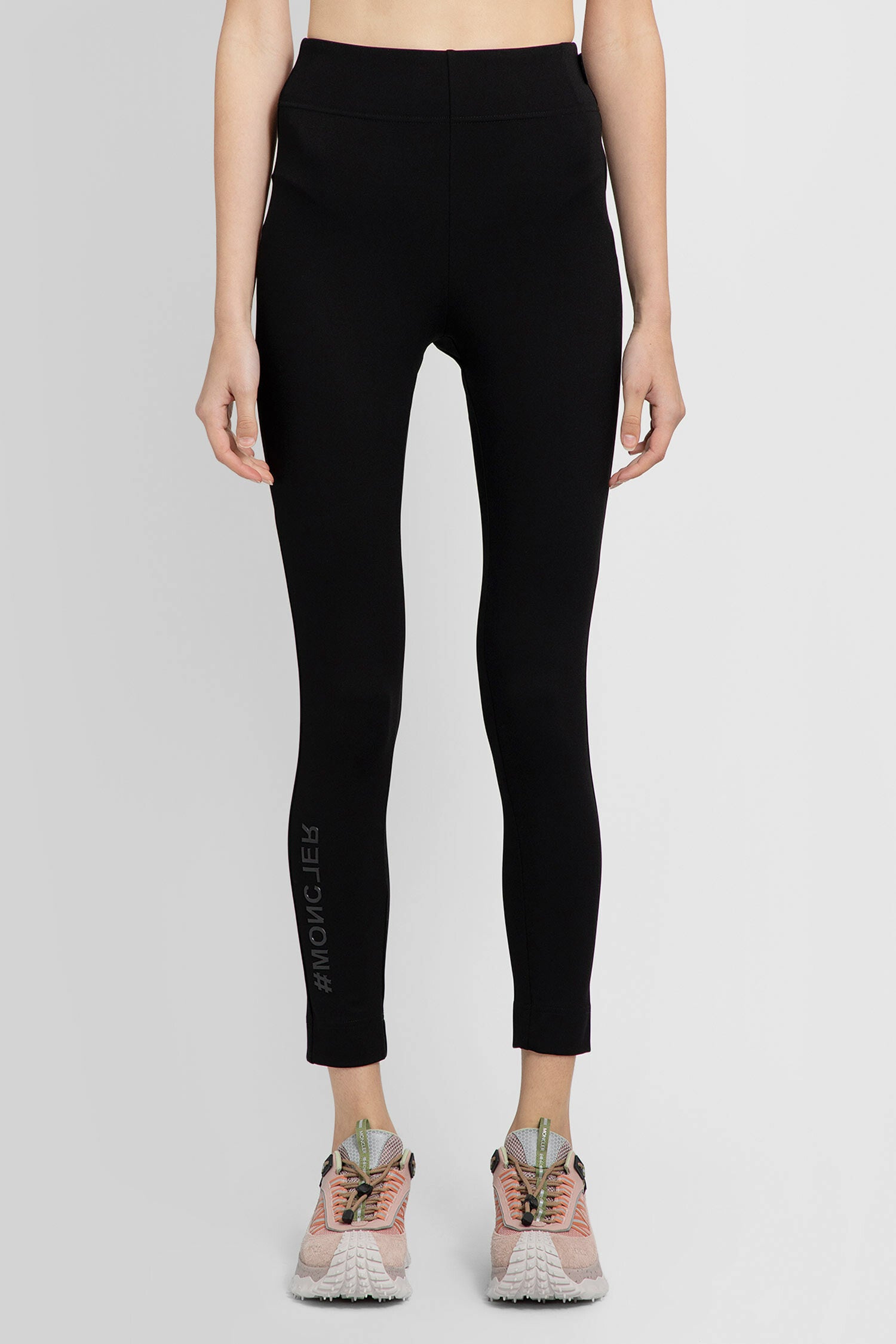 MONCLER GRENOBLE WOMAN BLACK TROUSERS