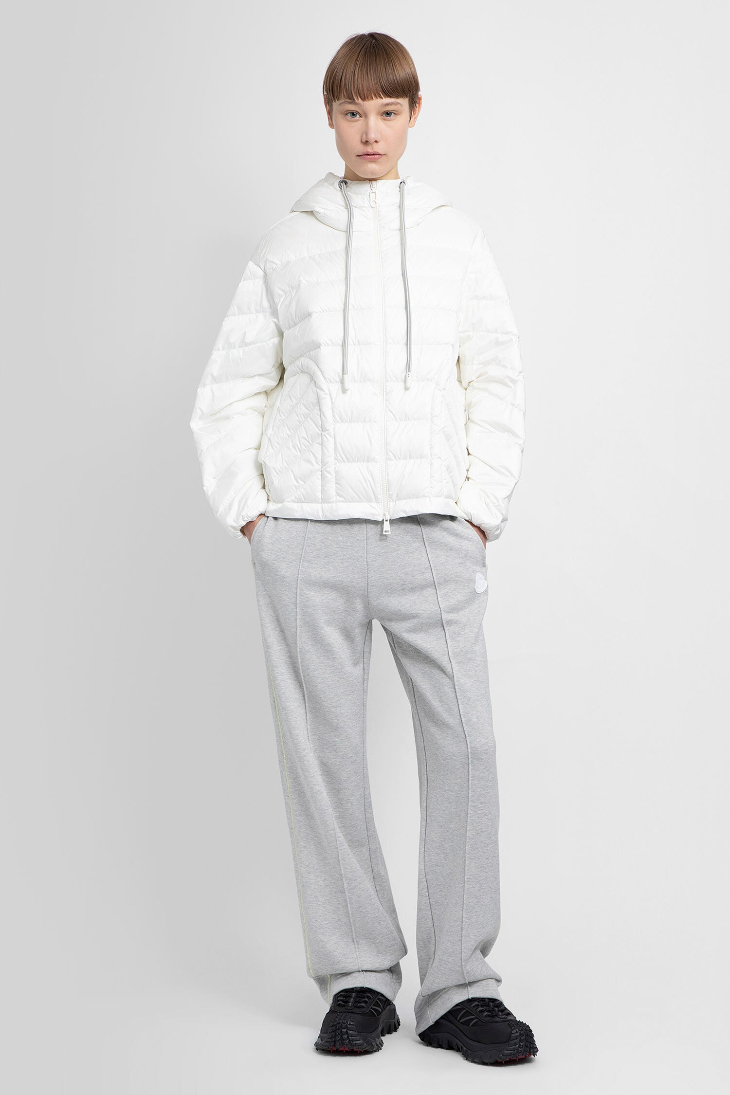 MONCLER WOMAN GREY TROUSERS