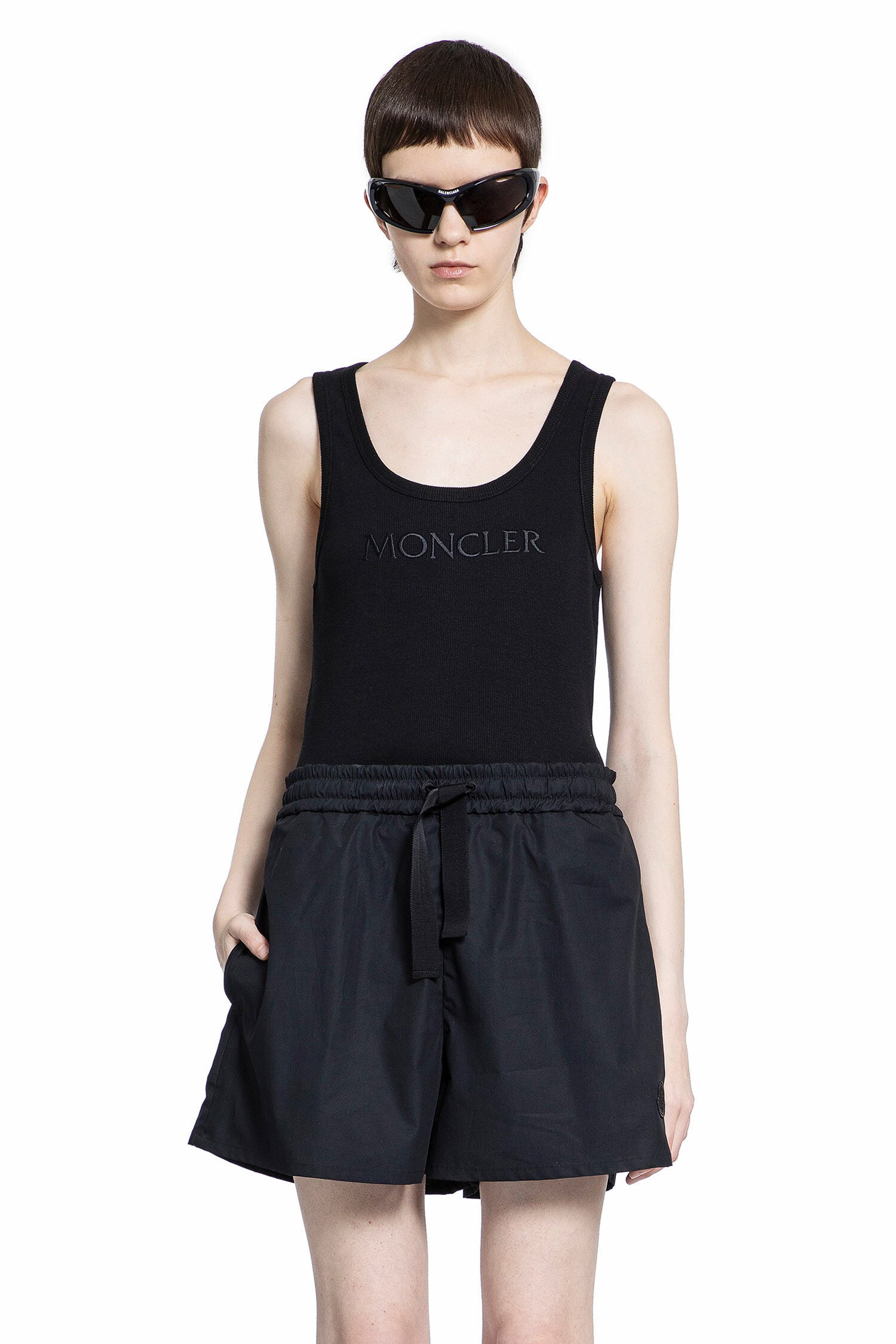 MONCLER WOMAN BLACK T-SHIRTS