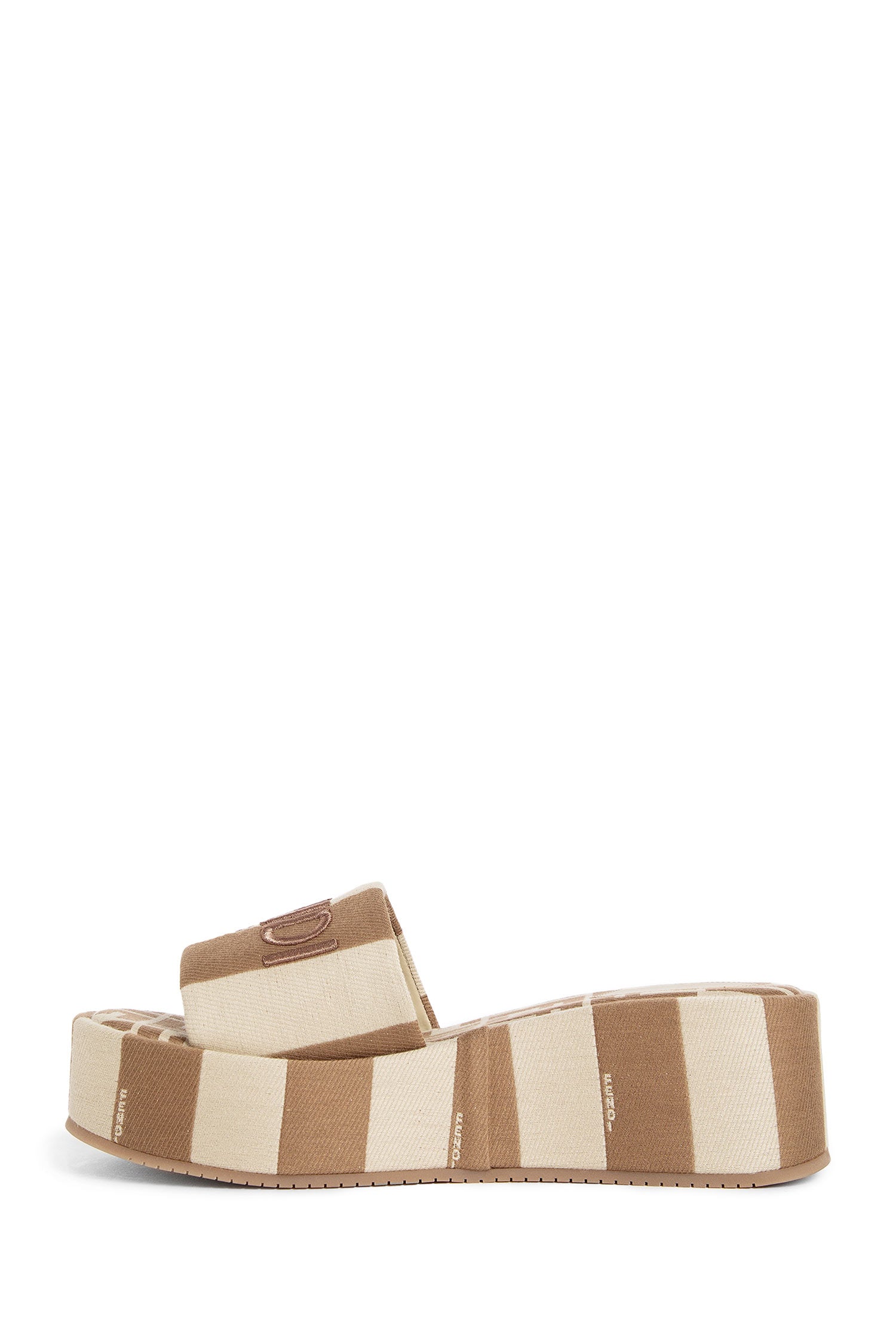 FENDI WOMAN BEIGE SANDALS